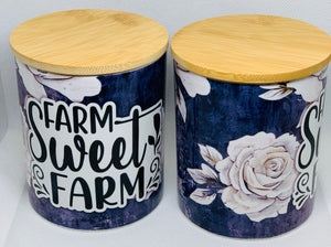 10 ounce candle Floral Farm Sweet Farm